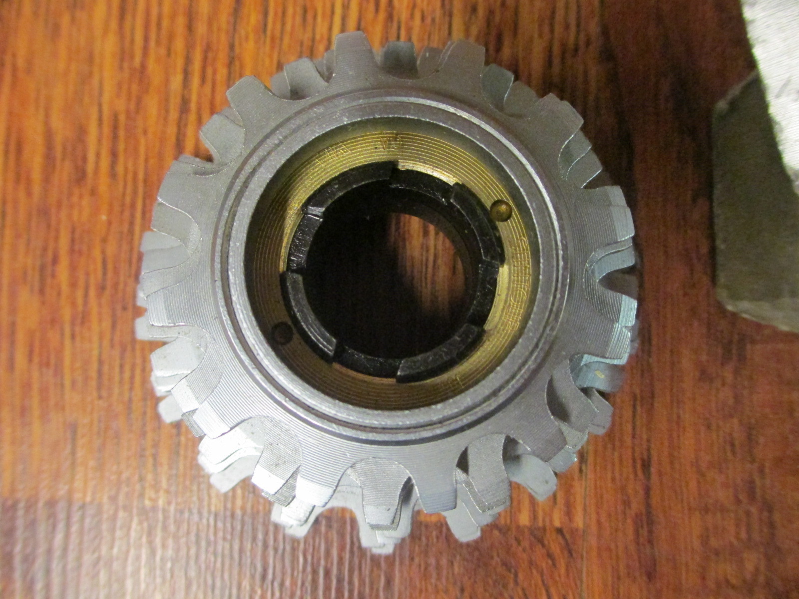 VINTAGE NOS SUNTOUR WINNER PRO ULTRA WP-7000 WINPUL 7 SPEED FREE WHEEL 12-18