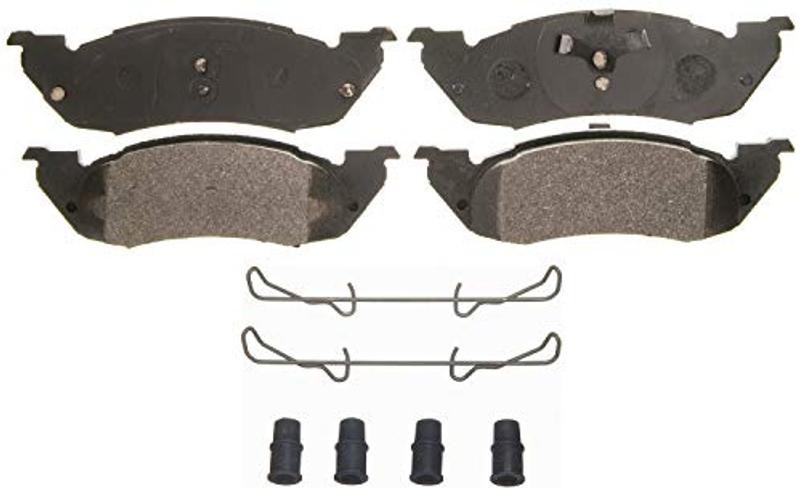 QS Disc Brake Pad Set, Chamfered Edges for Smooth, ZX529 QS – Semi-Metallic