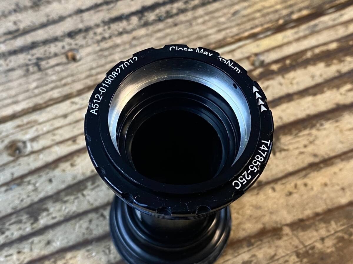 WISHBONE BTUBE-002 T47855-25C Bottom Bracket Ultra Torque Cycling Parts