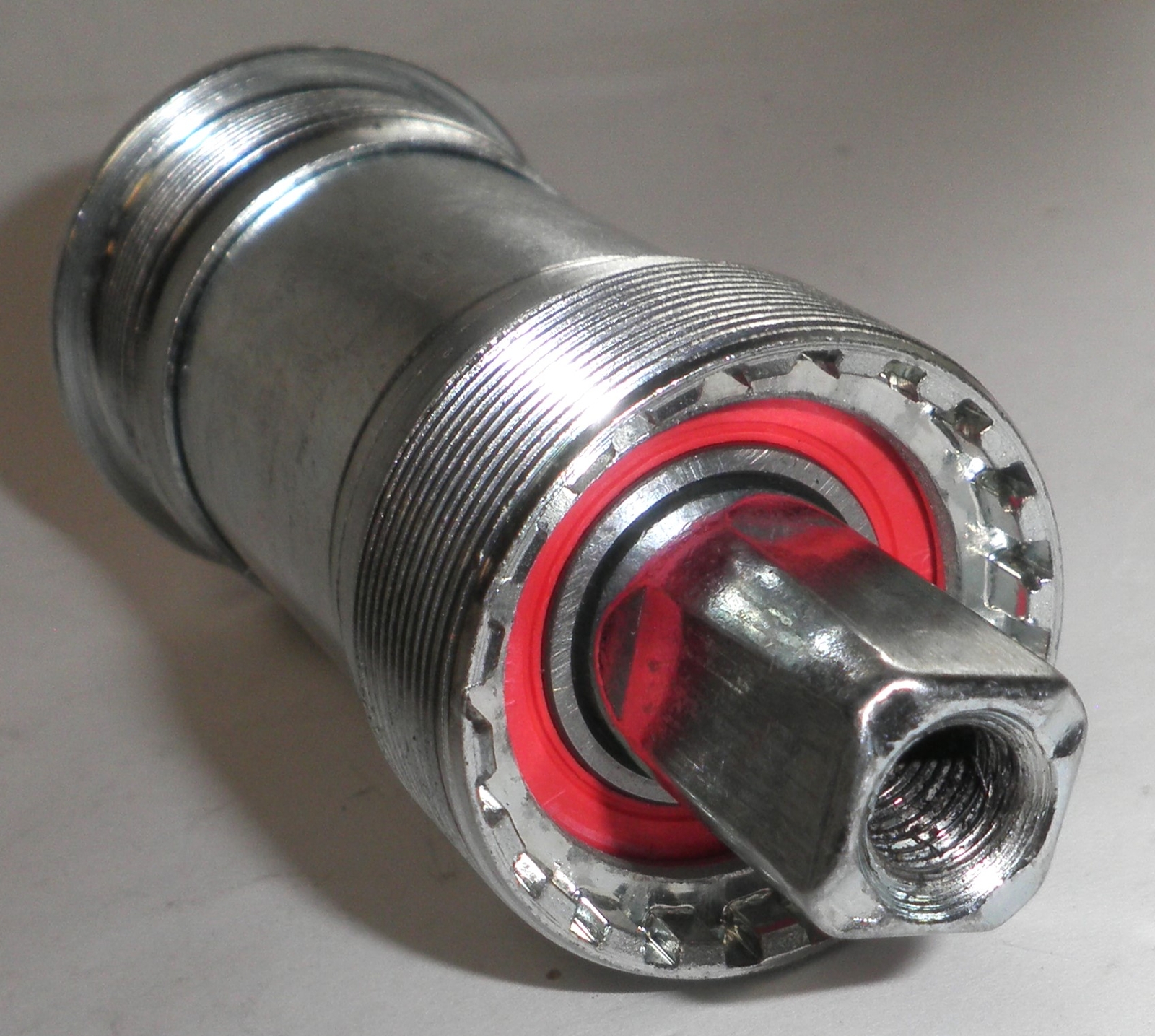 RPM BB-7420 SEALED BEARING BOTTOM BRACKET BIKE PARTS 17-4
