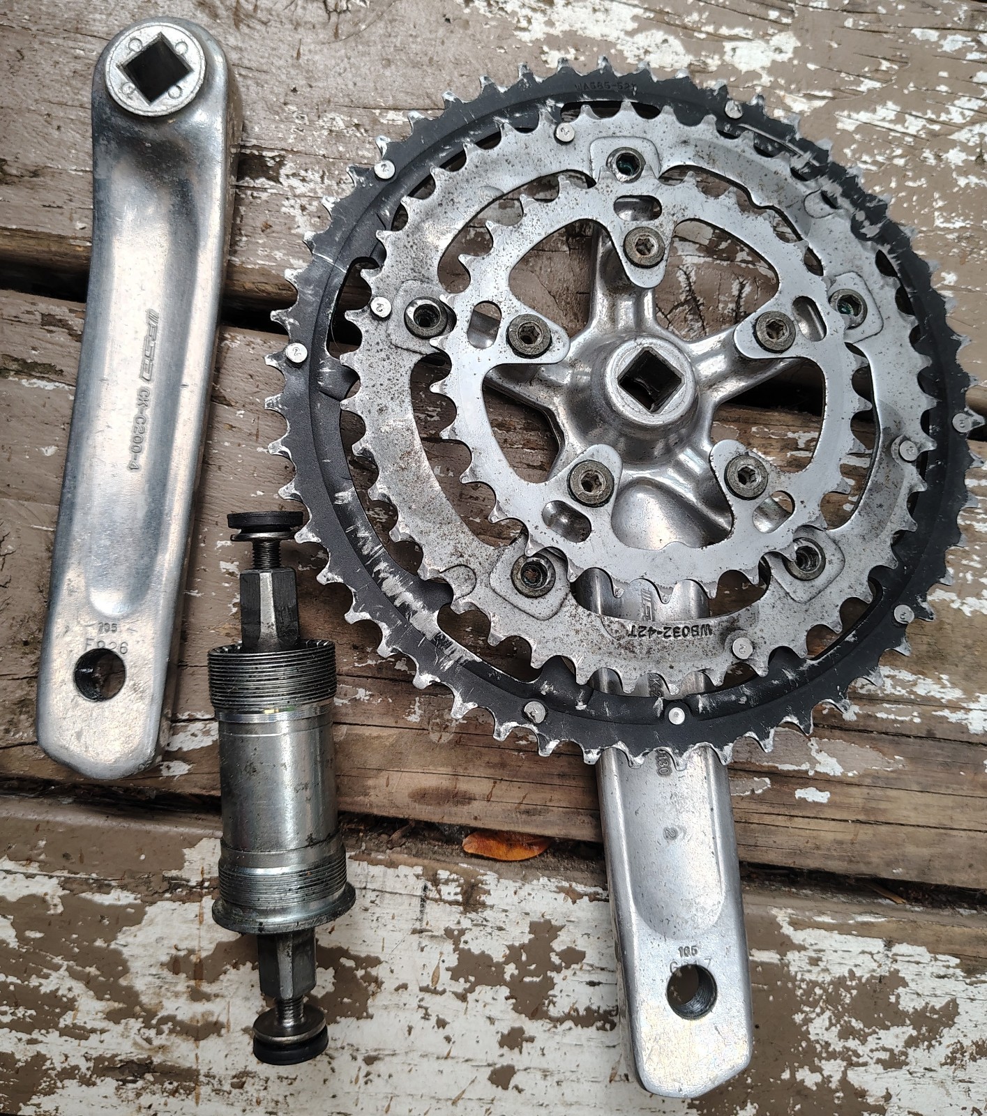 FSA Tempo Crankset Square Taper BCD 74/130 30/42/52 165mm + 68mm bottom bracket
