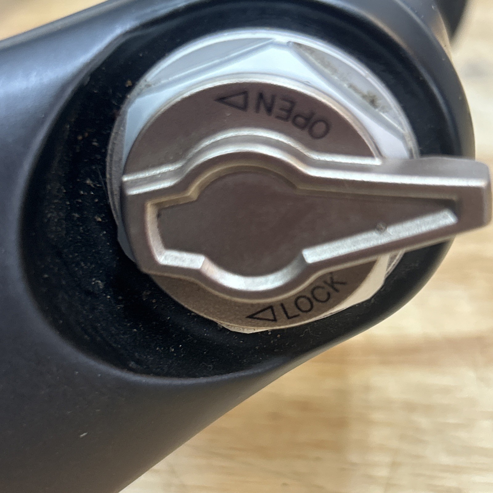 SR Suntour SF17 NCX E25 LO-R 700c Fork 50mm Disc Brake E-Bike Hybrid Como