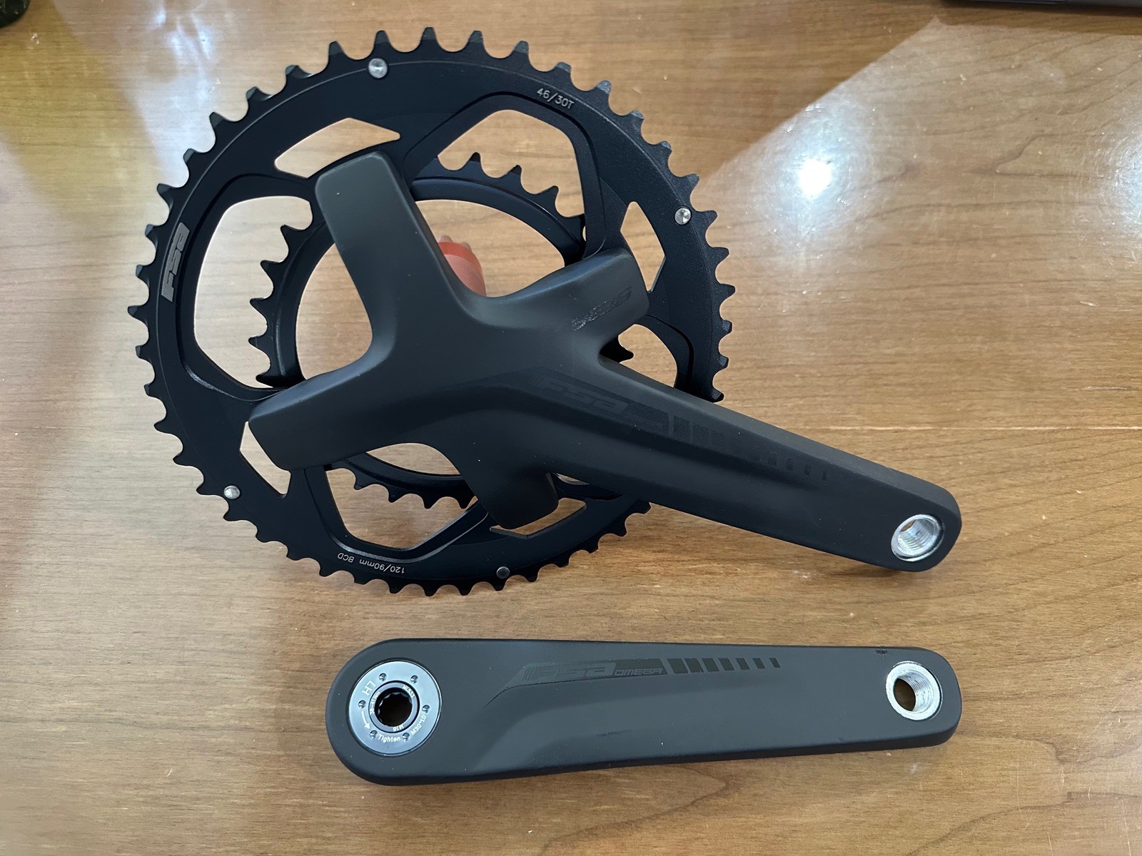 FSA Full Speed Ahead 46/30 Omega BB386EVO 172.5 mm Crankset 120 BCD 10/11 speed