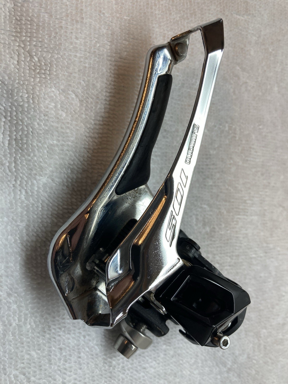 Shimano 105 Road Bike Groupset 11-Speed Shifters and Derailleurs CS-HG700-11