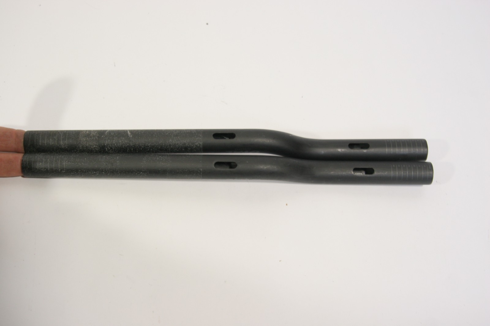 Oval Concepts Pair of 950 Carbon Aero Bar Extensions S bend 22.2 x 370mm SE