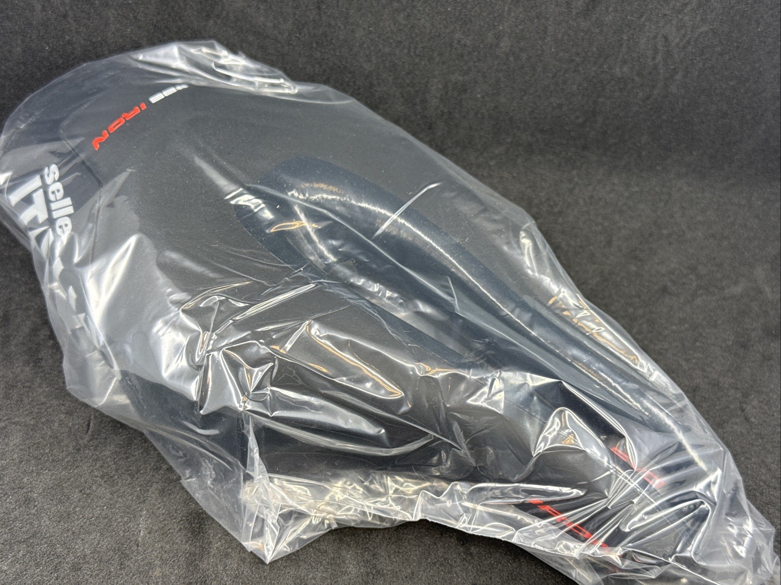 Selle Italia Iron EVO Superflow Carbon Rail Tri Saddle 256mm x 132mm MSRP $325