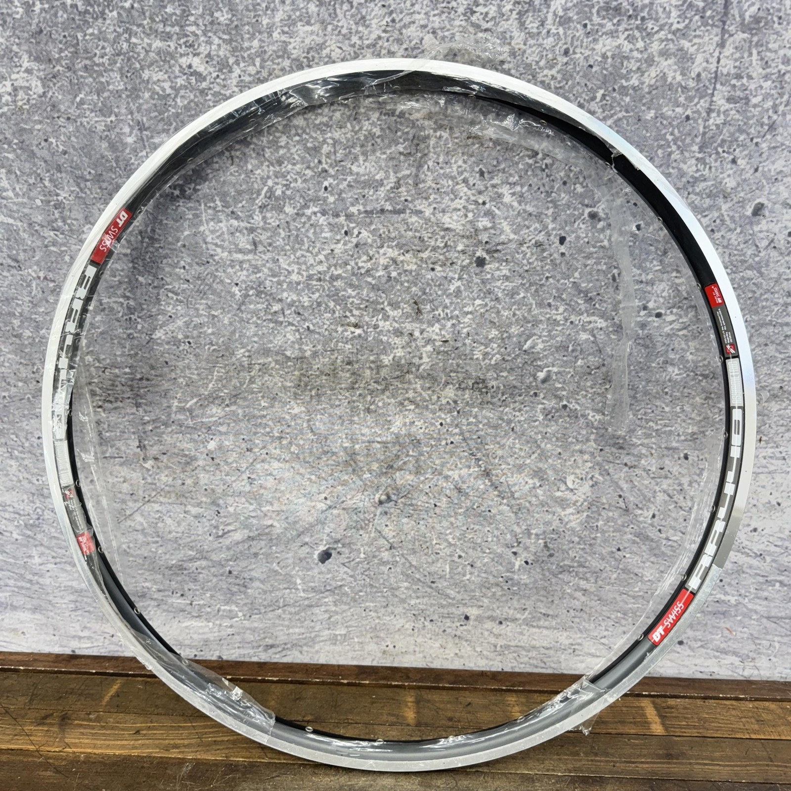 DT Swiss RR-440 700c Rim 28H 28 Hole RR440 Clincher Road Asymmetric Presta Hoop