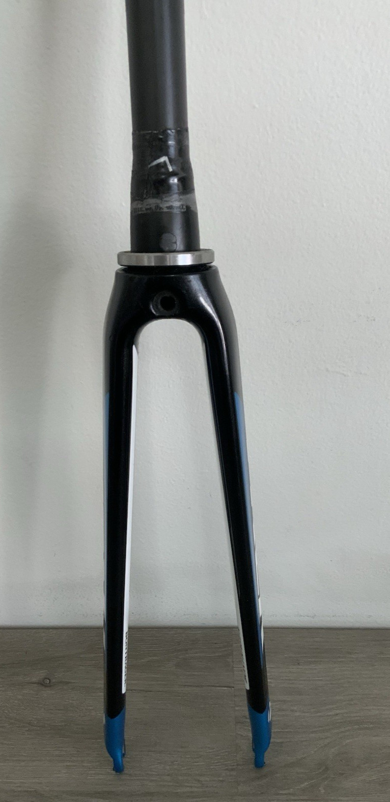 TREK RXL CARBON FORK 335 MM TAPERED STEERER 532 GRAMS 100 MM SPACING HEADSET
