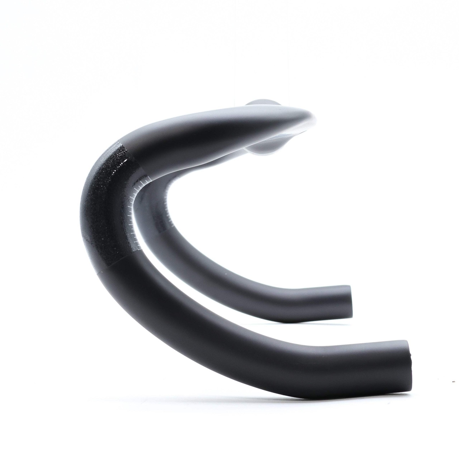 3T Aeroflux LTD Stealth Carbon Aero Handlebar – 31.8mm Clamp, 44cm