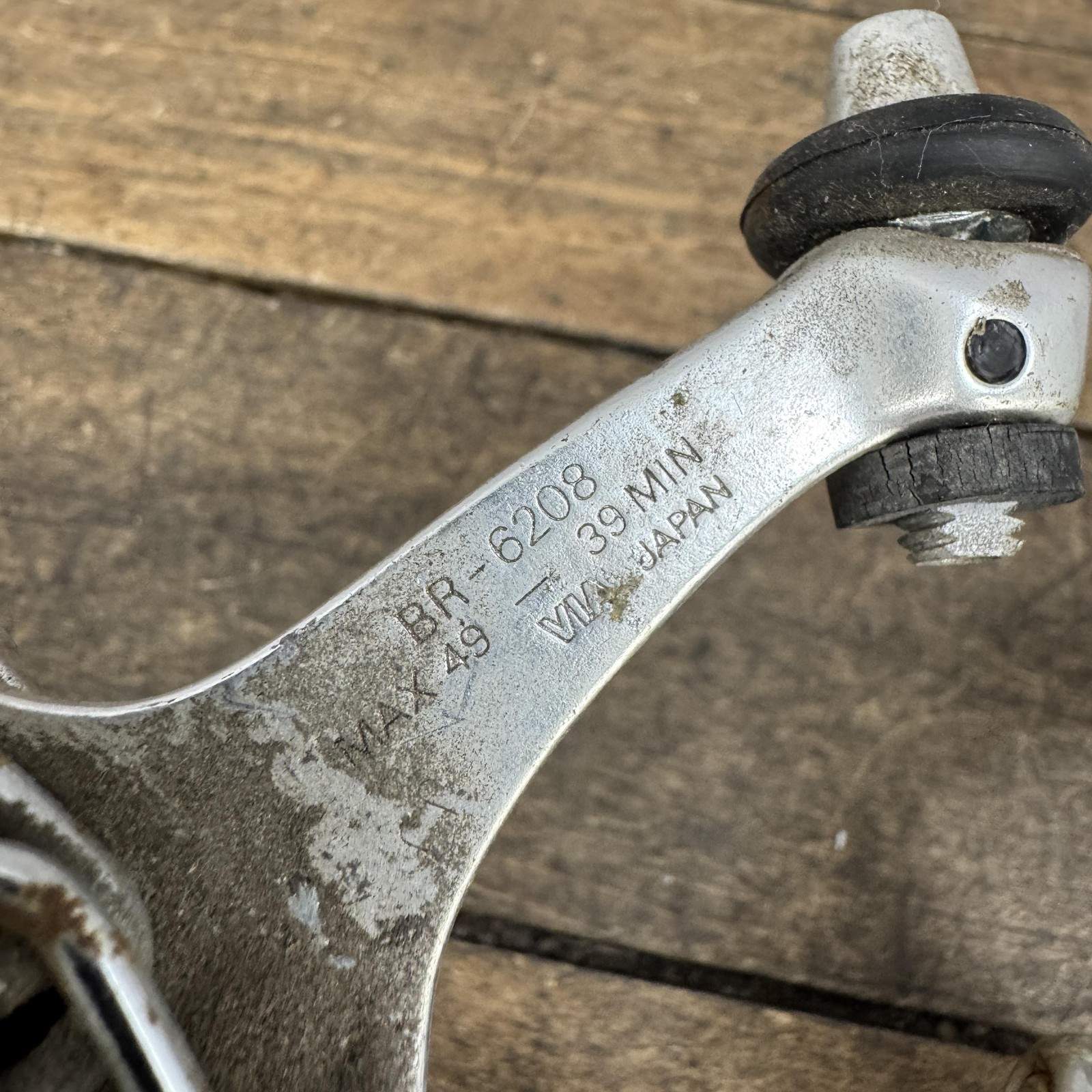 Vintage Shimano 600 BR-6208 Caliper Brakes Set Silver Road Bike Side Pull Japan