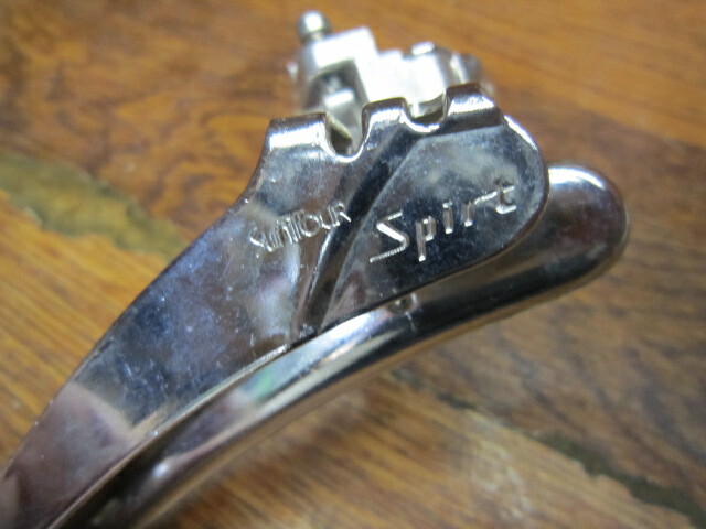 NOS VINTAGE SUNTOUR SPIRT 28.6 CLAMP-ON BOTTOM PULL FRONT DERAILLEUR