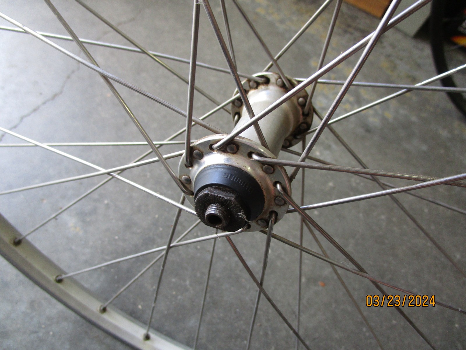 22″ Alivio Shimano HB-MC12 VIAM Bicycle Rim