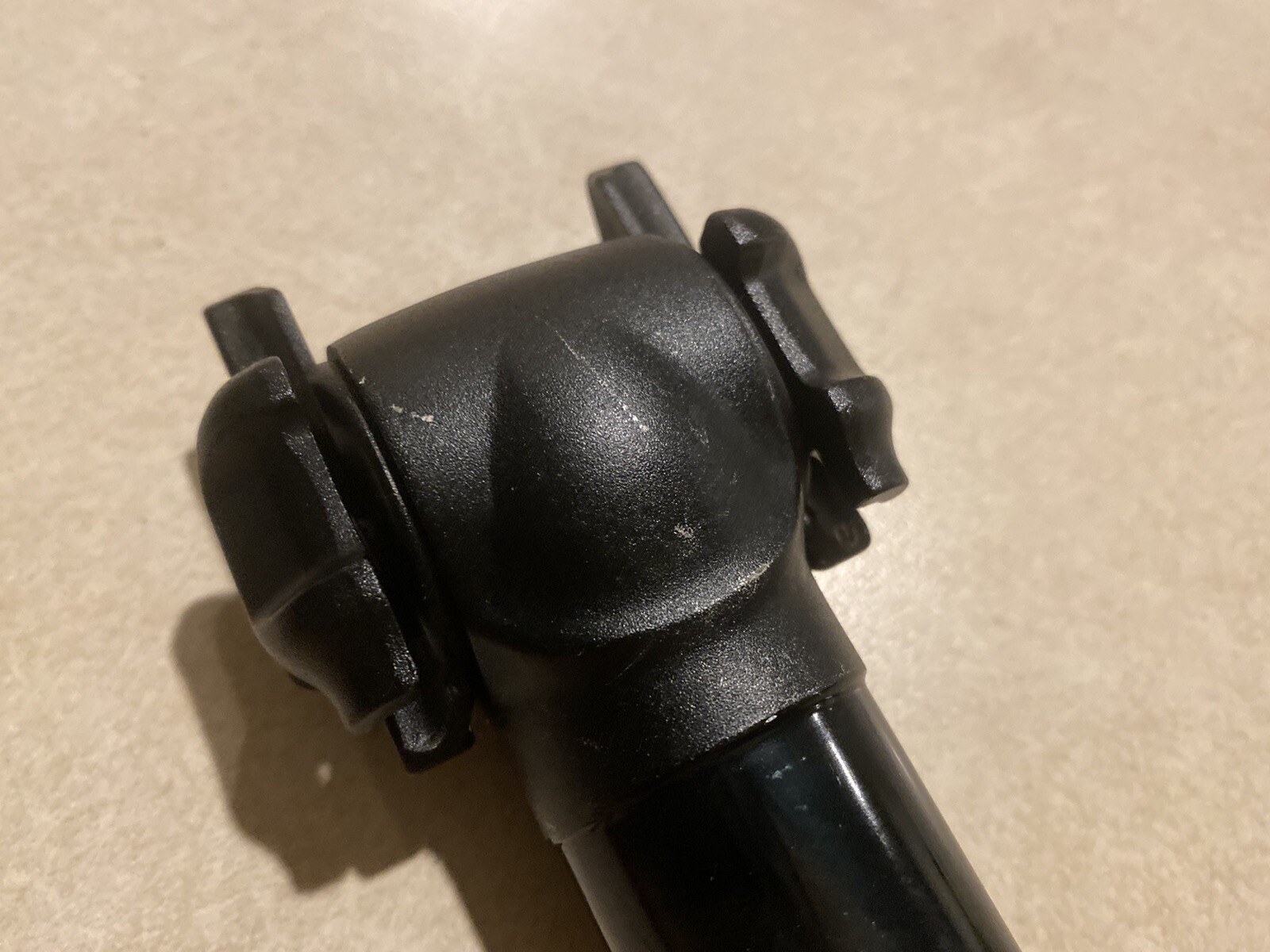 Giant Contact SL Seat Post 30.9mm x 231mm – Used Black