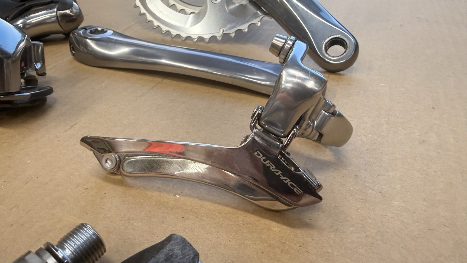 SHIMANO DURA ACE 7800 GROUPSET – 10 SPEED – 175mm – 53/39 – 12-25 / 31.8mm