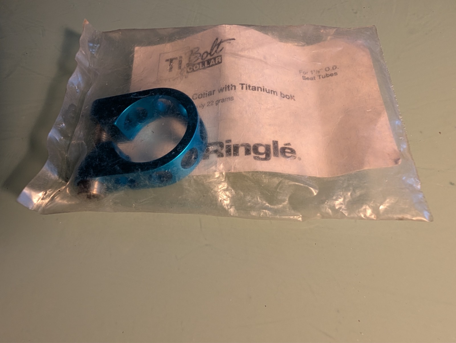 RINGLE SEATPOST COLLAR/CLAMP Turquoise 1/1/8 NOS