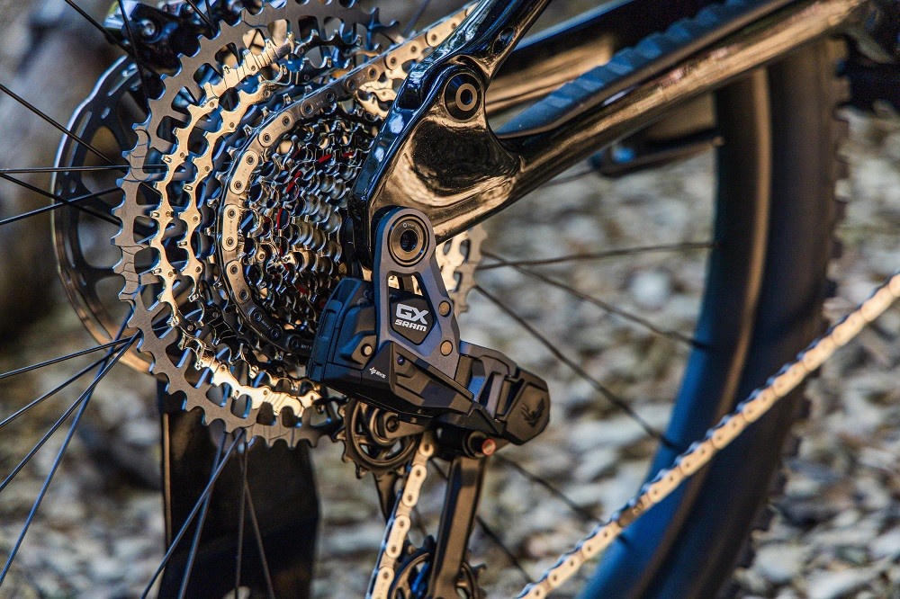 SRAM GX T-Type Eagle Transmission Groupset – Crank, 32t Chainring, AXS POD