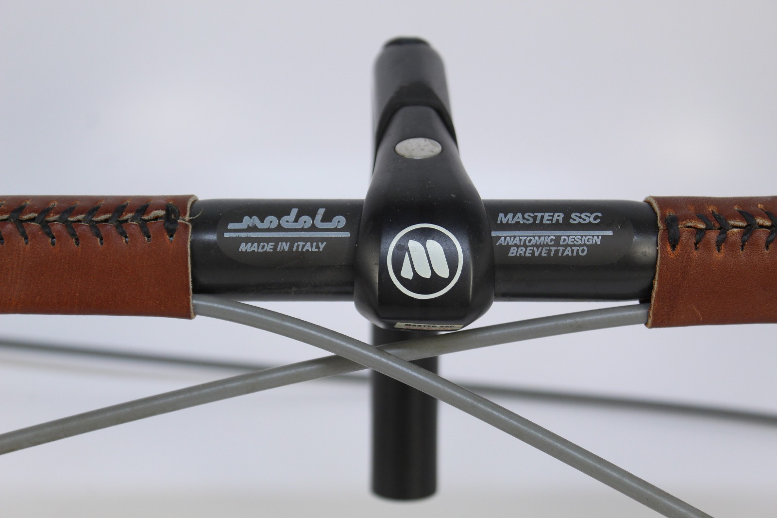 Modolo Master SSC Handlebars, 110mm Quill Stem 22.2mm, Campagnolo Brake Levers