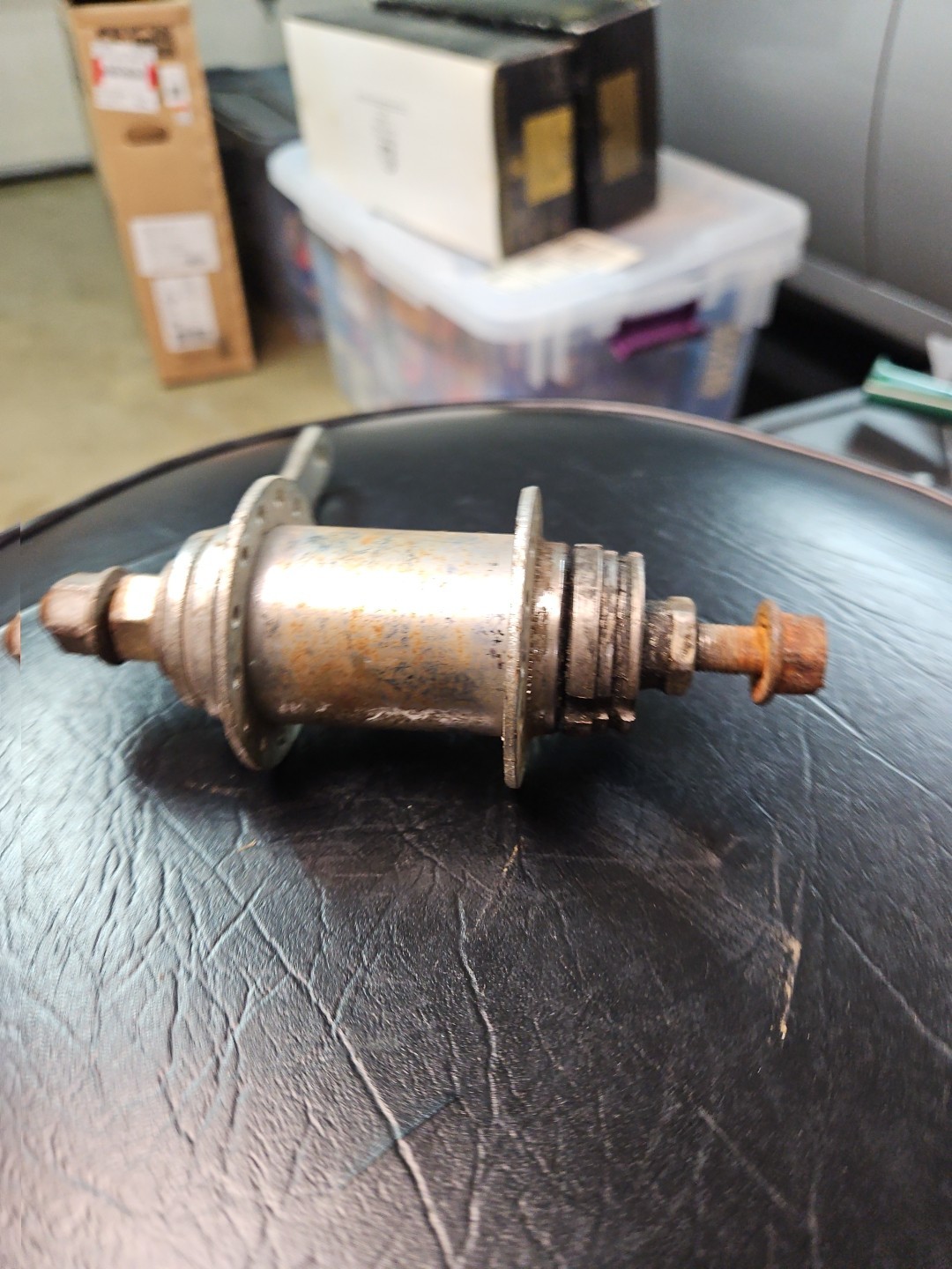 BMX REAR COASTER BRAKE HUB YCC CHINA 28H