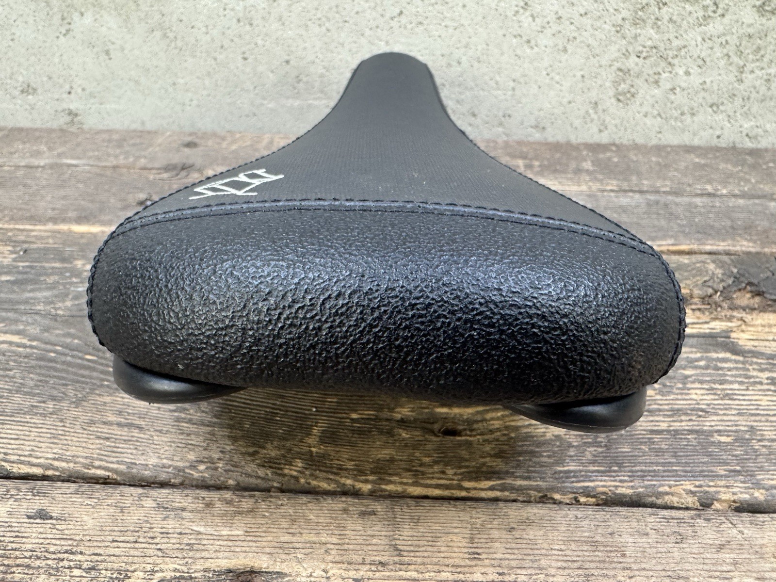 Bmx Seat Mid School Black Cromo Railed Velo