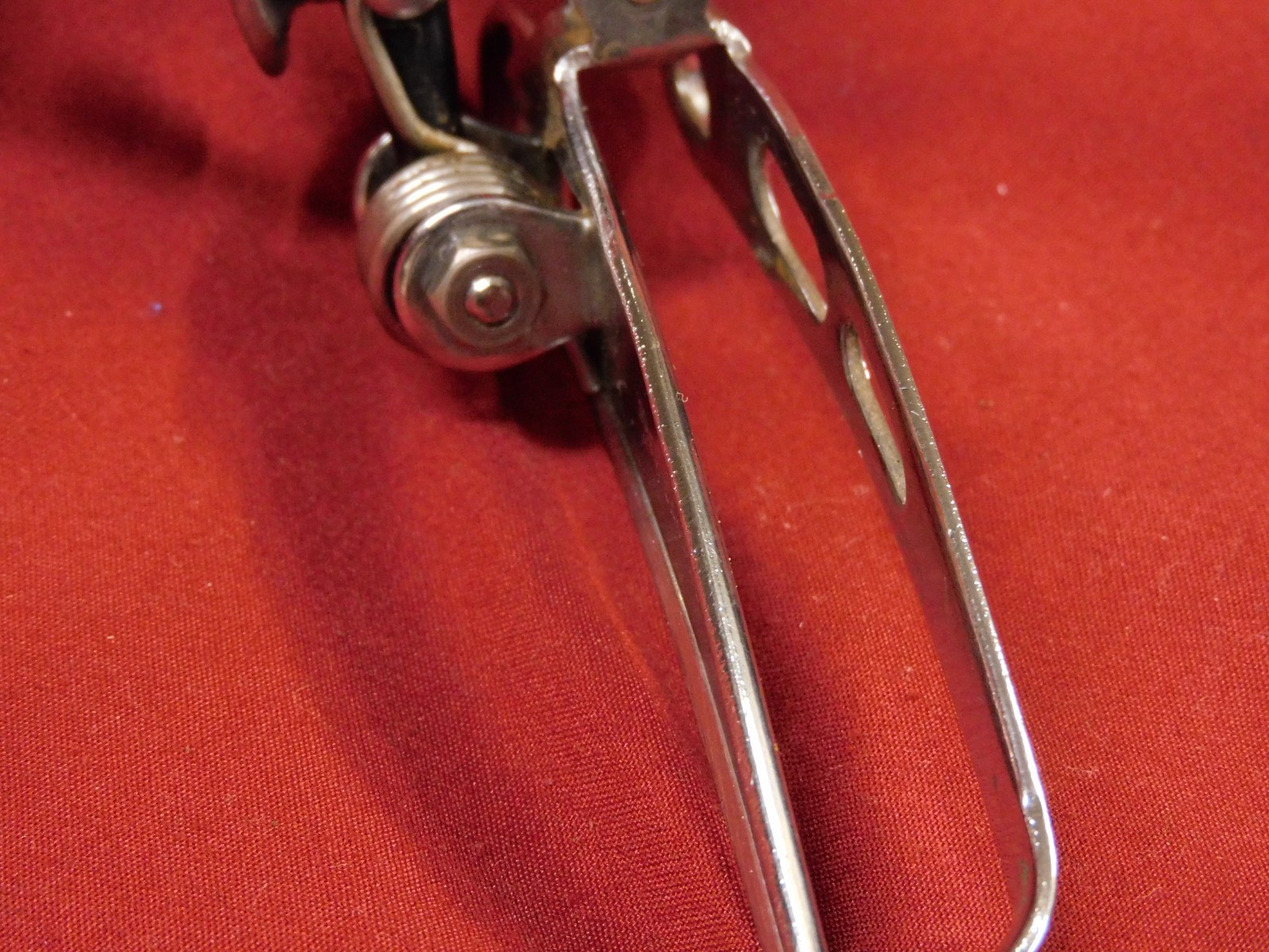 XLNT Early 80’s Campagnolo Super Record 1052/SR Clamp-on 28.6mm Front Derailleur