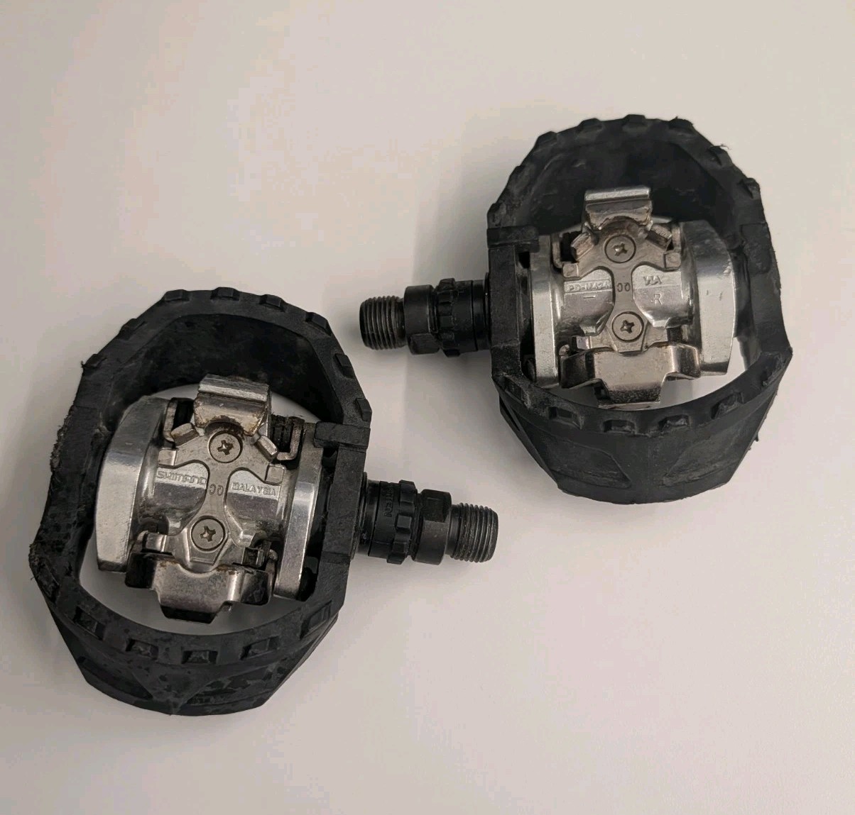 Shimano PD-M424 Clipless Pedals 9/16″ SPD C3