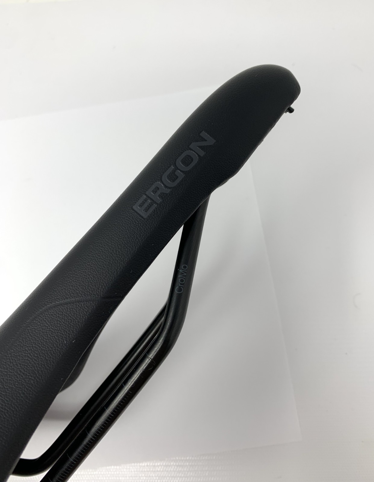 ERGON SMC Women’s Small / Medium Cromo Saddle – New Take Off