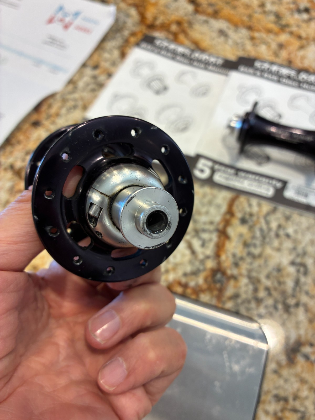 Chris King R45 Ceramic Rim Brake Hub Set – 20H / 24H – Shimano 11-Speed Black