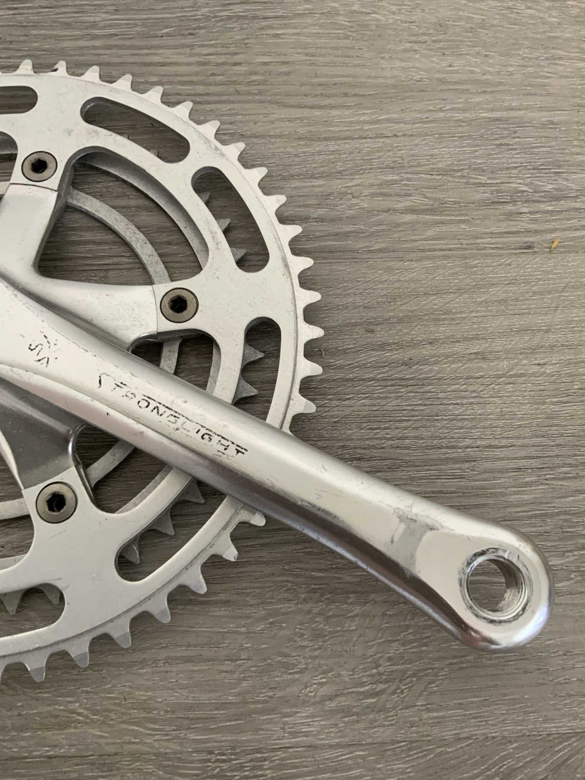 STRONGLIGHT CRANKSET 170 MM DOUBLE 52-42T 9/16 PEDAL THREADS 6, 7 OR 8 SPEED