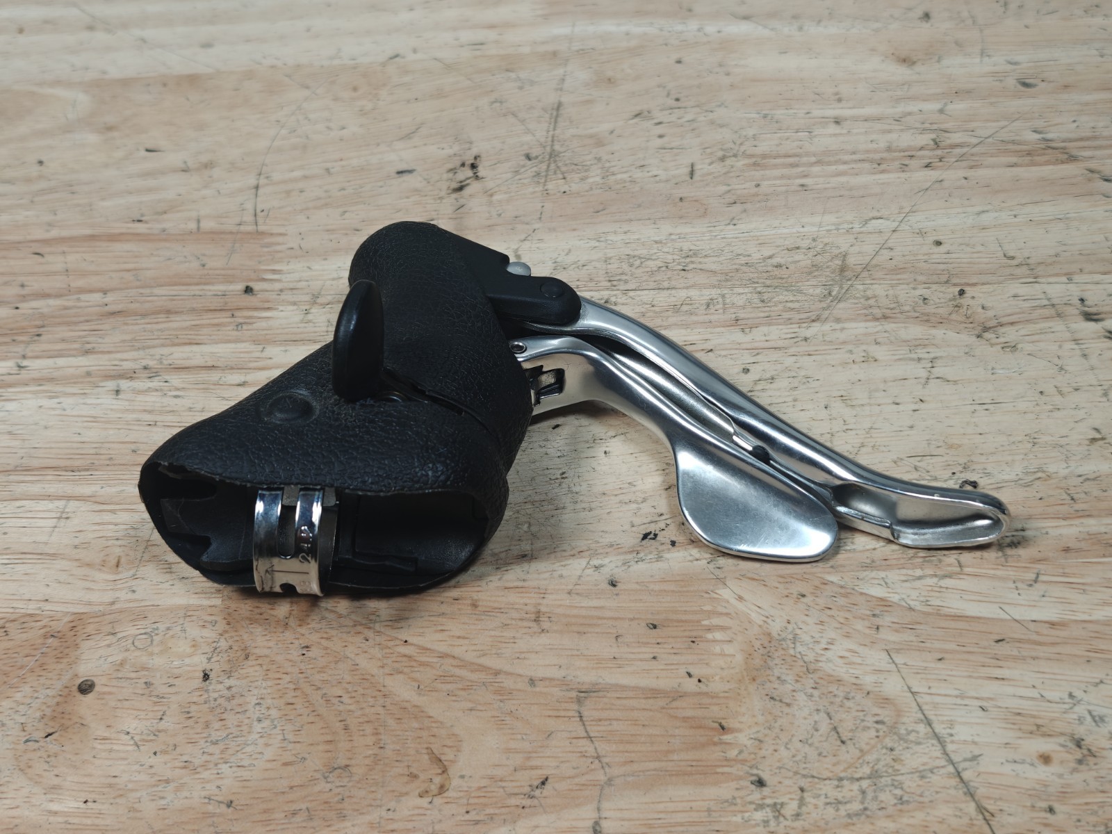 Campagnolo Veloce 10 Speed 2×10 Shifters / Brake Levers