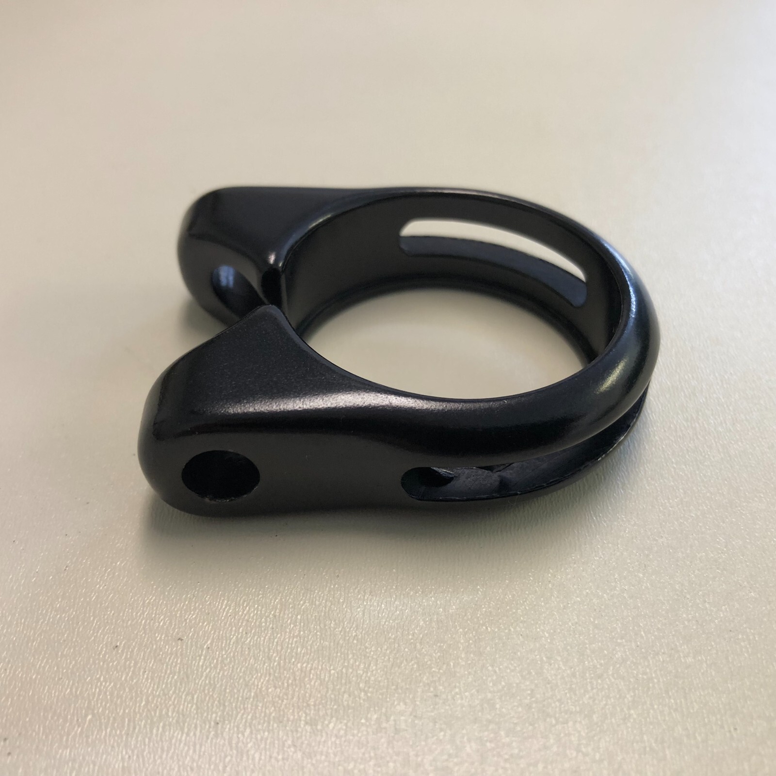 New Alloy Bike Bicycle Seat Post Clamp Without Bolt 35.8mm Black