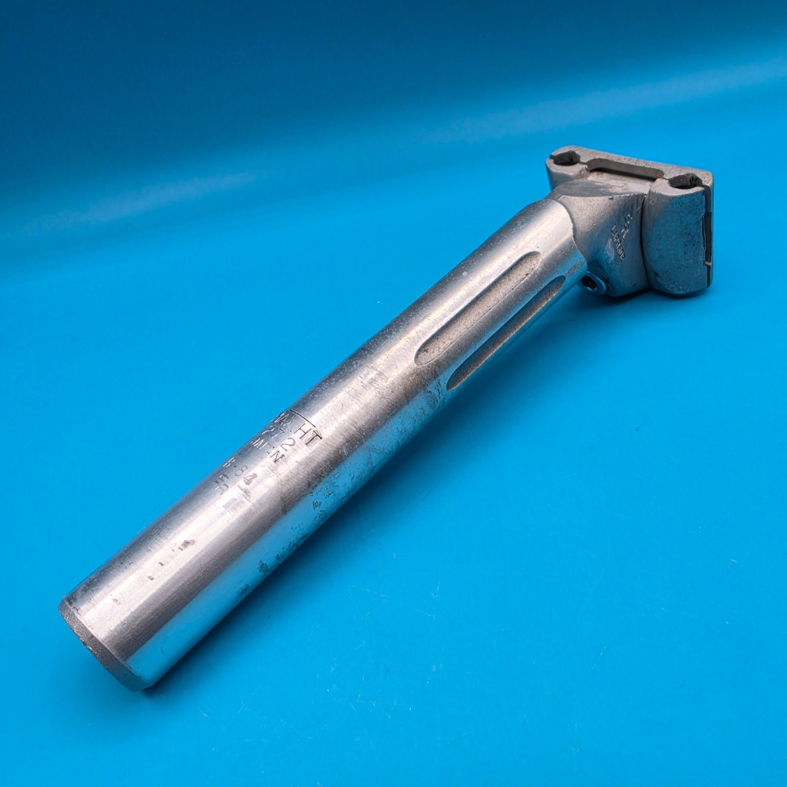 Vintage 1984 SR Laprade Fluted Seatpost 27.2mm Diameter 200mm Length g13