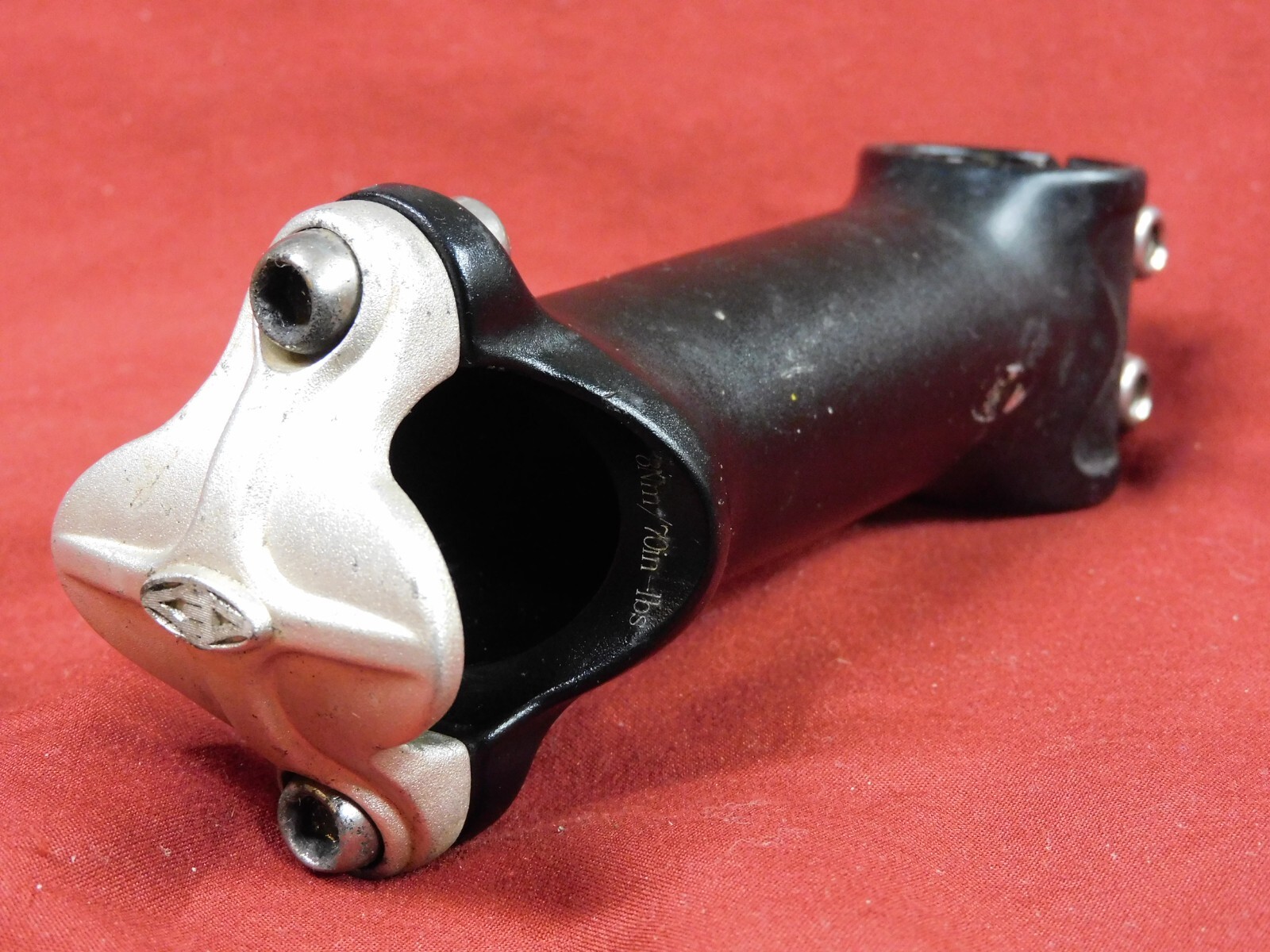 11 cm Threadless Easton EA70 Black Alloy Stem 1″ 1/8 x 110 mm x 31.8 mm +/-6°