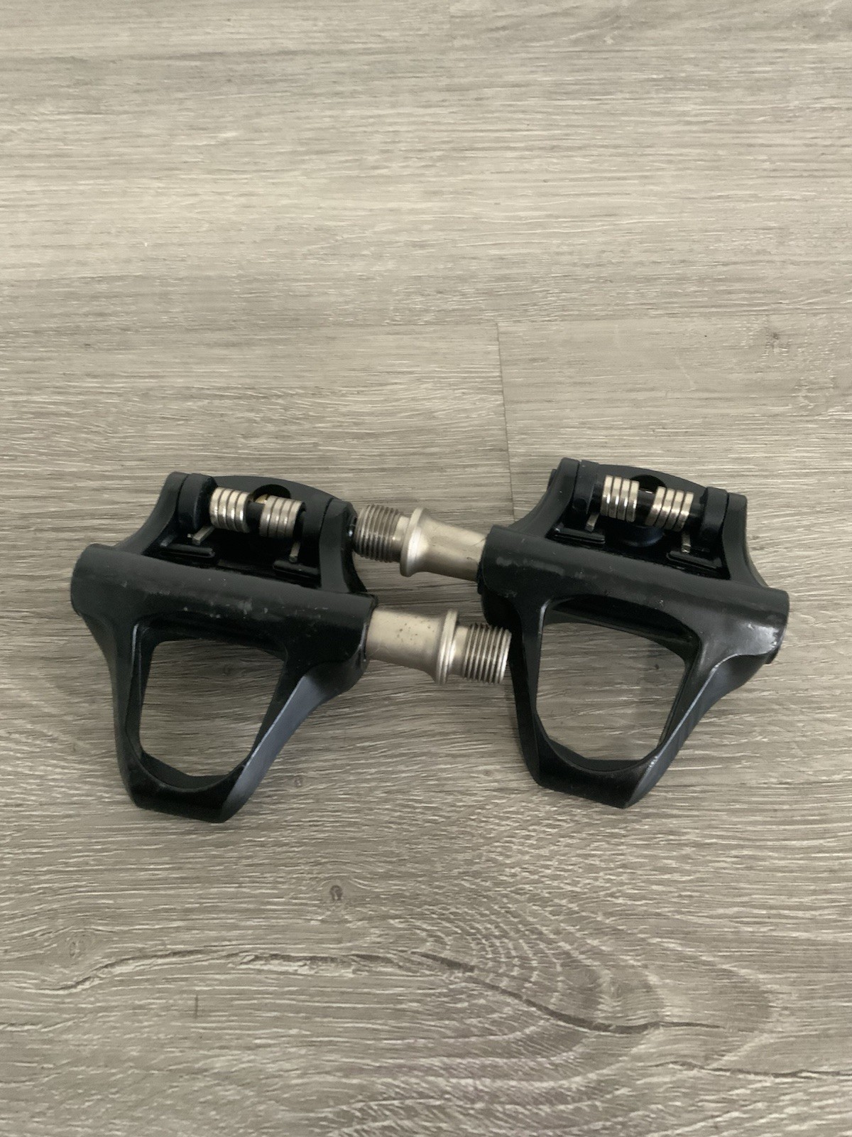 PROMEND CLIPLESS PEDALS BLACK LOOK COMPATIBLE NO CLEATS
