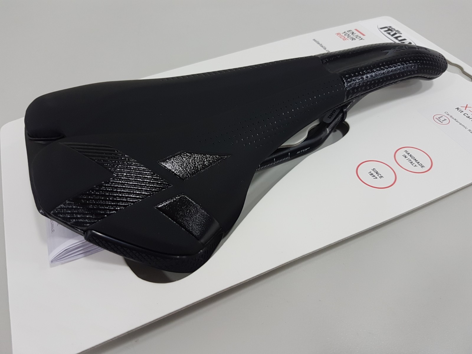 Selle Italia X-LR Kit Carbonio L1 145×266 Carbo Keramic Ø7x9mm Rail MTB Saddle