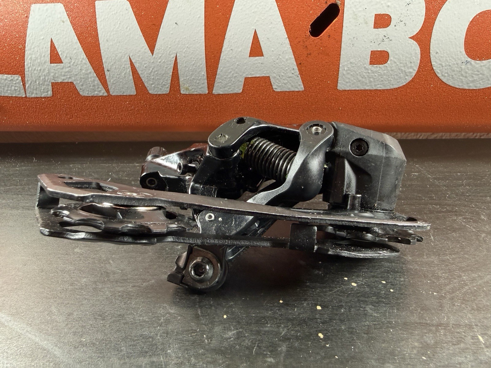 Shimano 105 RD-R7000 Medium Cage Rear Derailleur #22