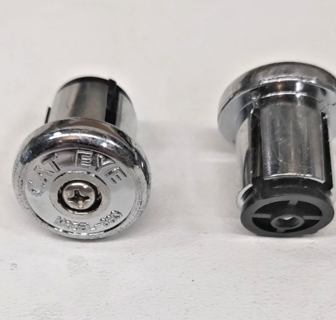Cat Eye Chromed Plastic Expansion Bar End Plugs See Description for Fit – NOS