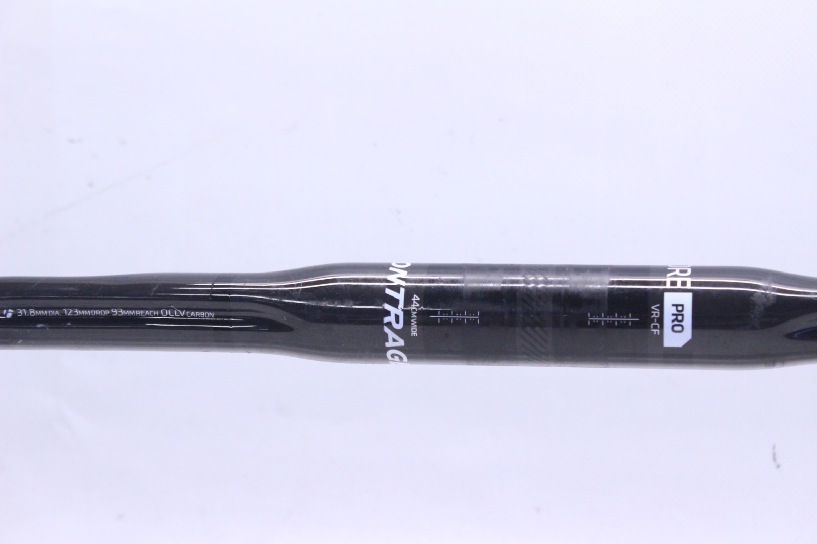 Bontrager IsoCore Pro Carbon Drop Bars 31.8mm 123mm Drop 93mm Reach 44mm Wide