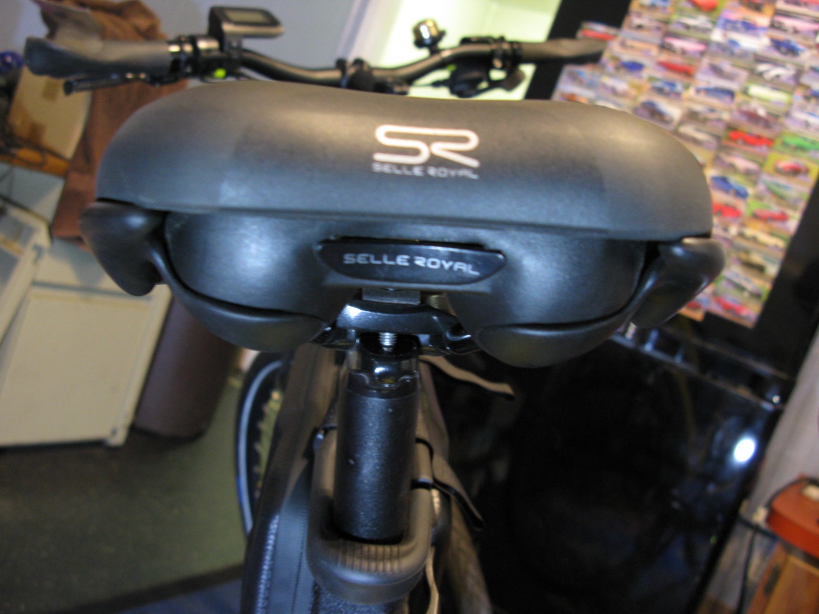 JUICED CROSSCURRENT X 52V SEAT