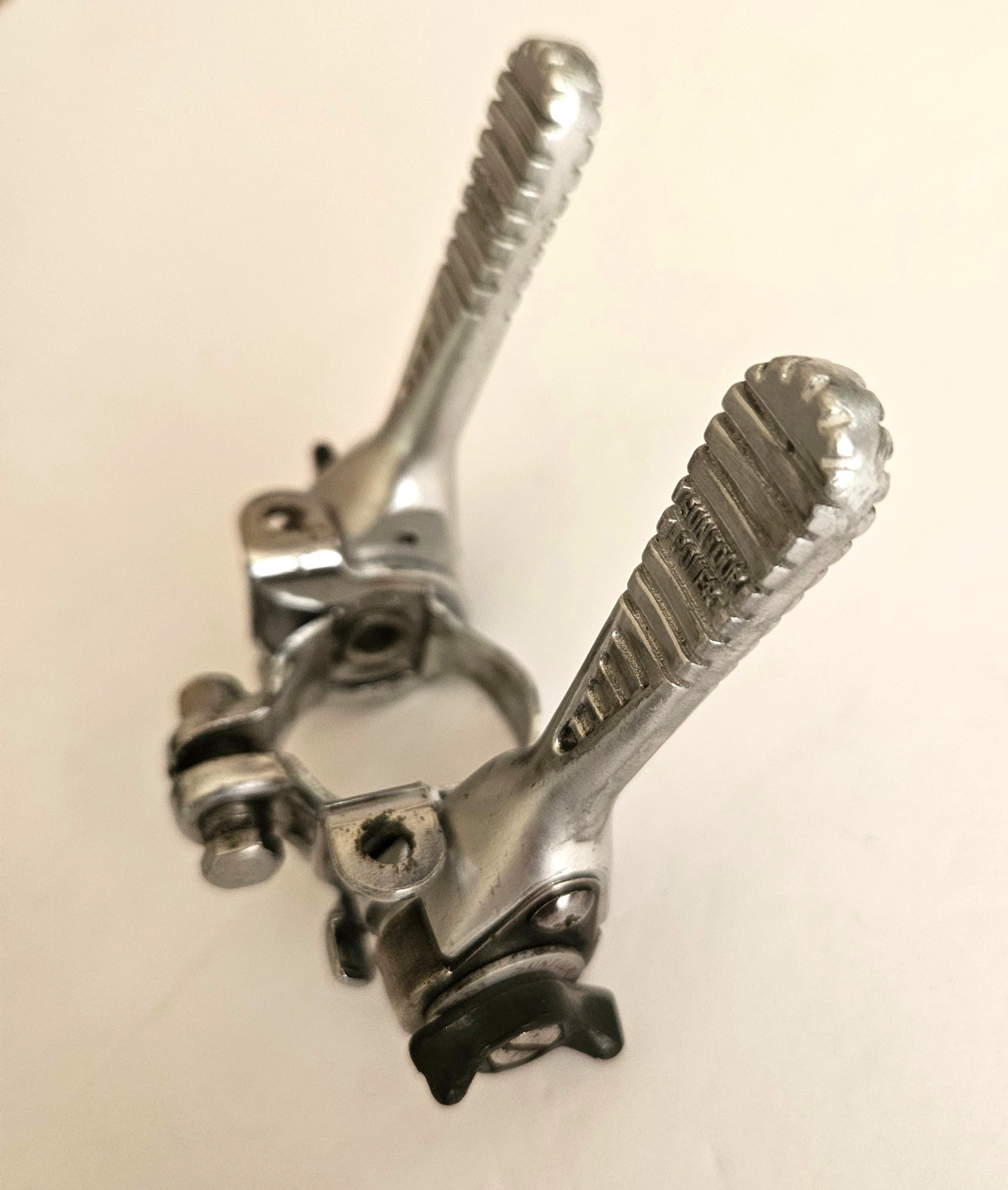 Vintage Suntour Mighty Power Downtube Shifters, 28.6mm Clamp, VGC