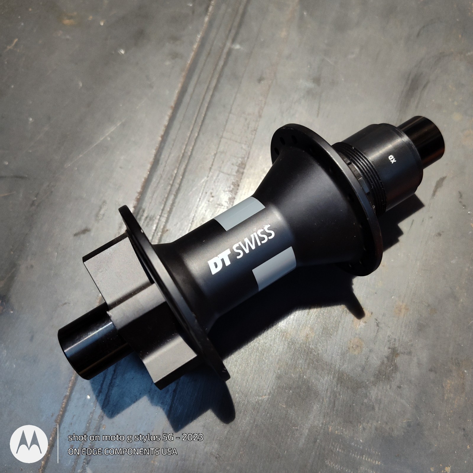 DT Swiss 370 12×148 Boost 6-Bolt 24T Ratchet LN SRAM XD 32H Hole Rear Hub