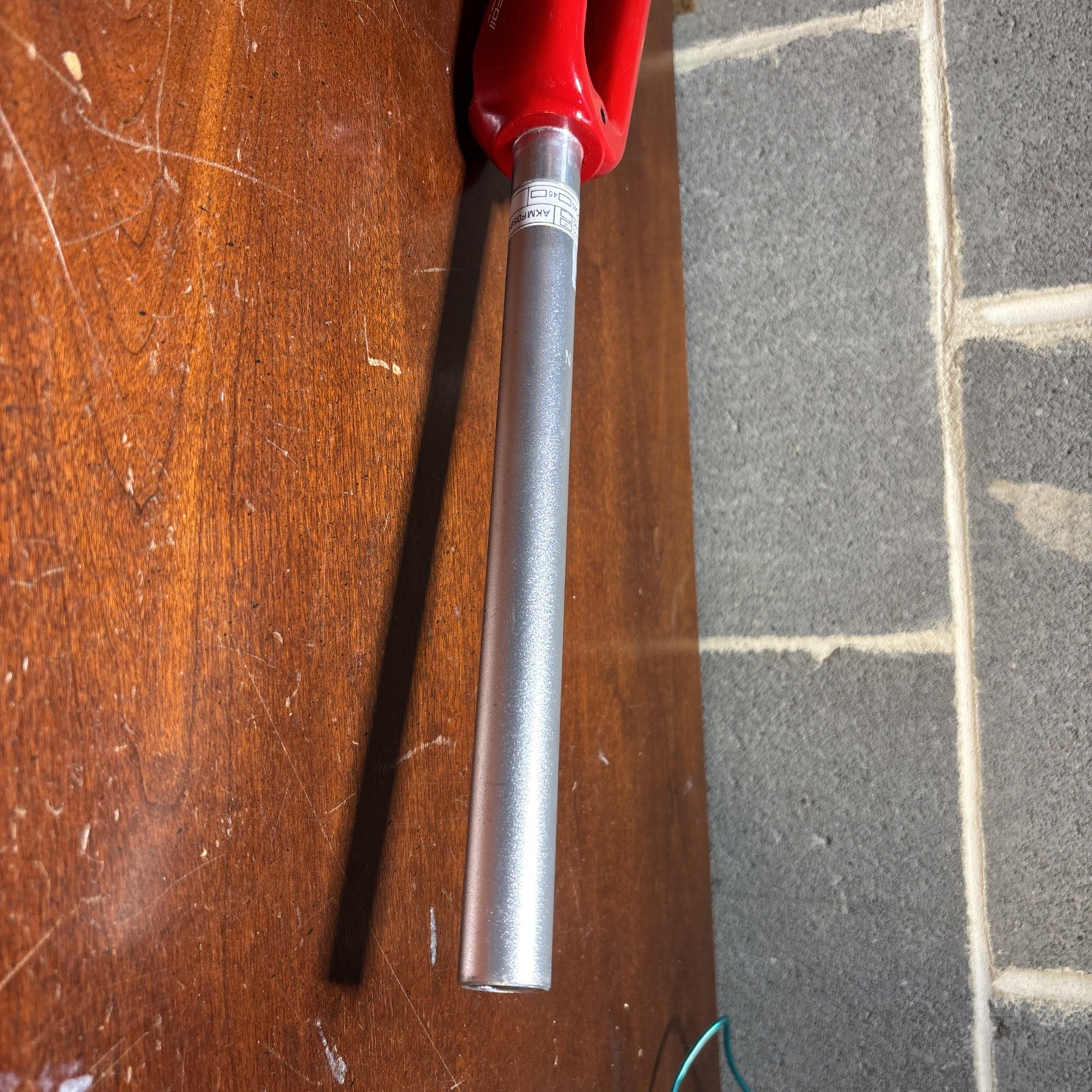 Felt High Modulus Carbon Fiber 3.3 Airfoil Fork Steerer tube 1 inch, long 296mm