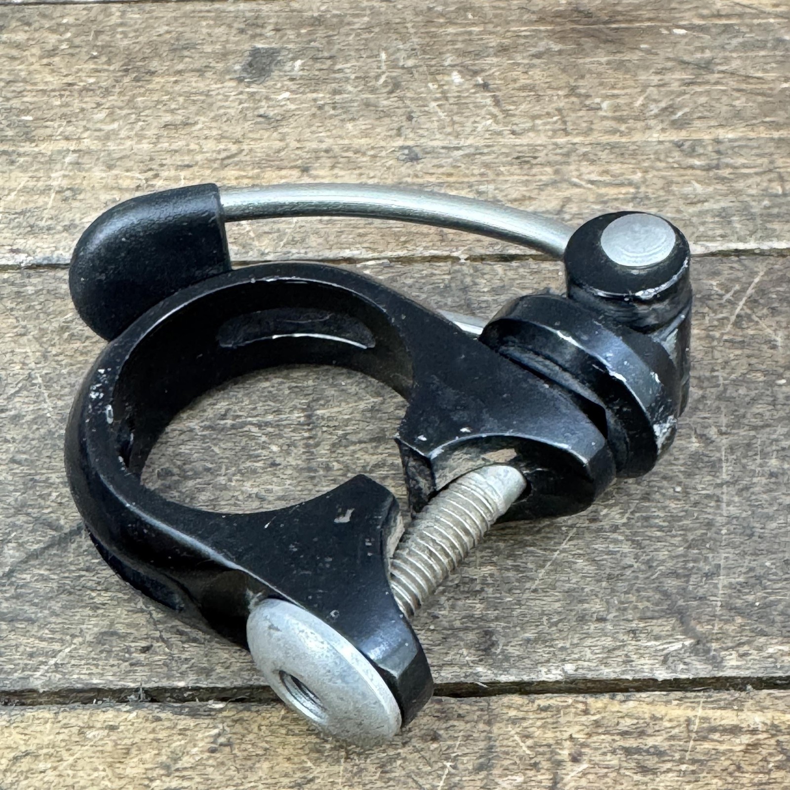 Vintage GT Seatpost Clamp 29.8 30 mm Black Triple TRiangle Quick Release