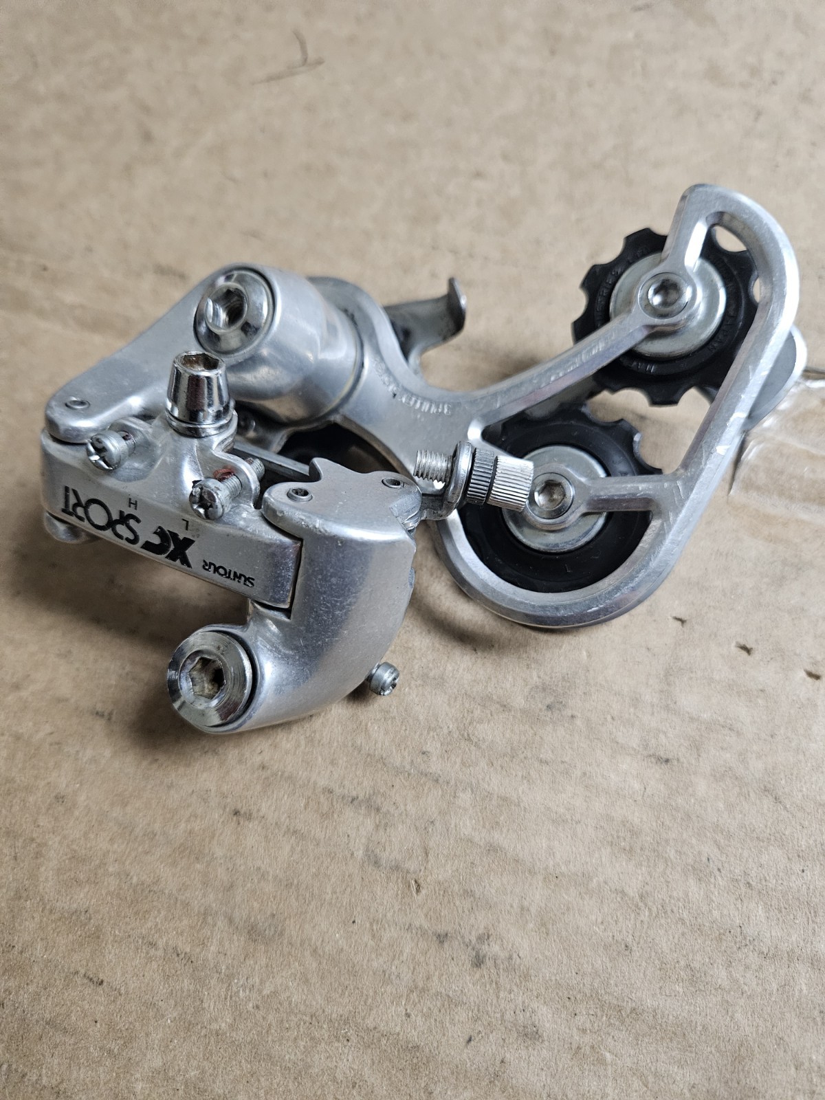 Vintage SunTour XC Sport 3 pulleys Rear Derailleur, MTB/ Touring bike, used VGC