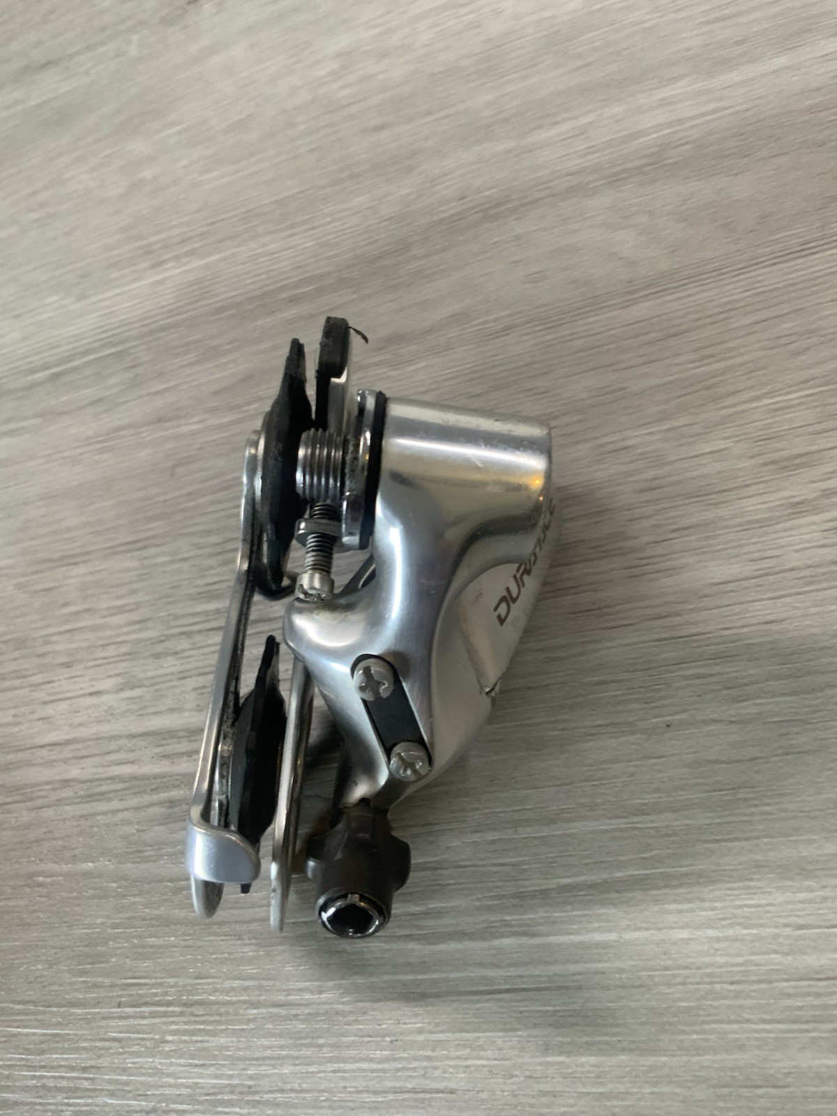 SHIMANO DURA ACE REAR DERAILLEUR 7700 10 OR 9 SPEED