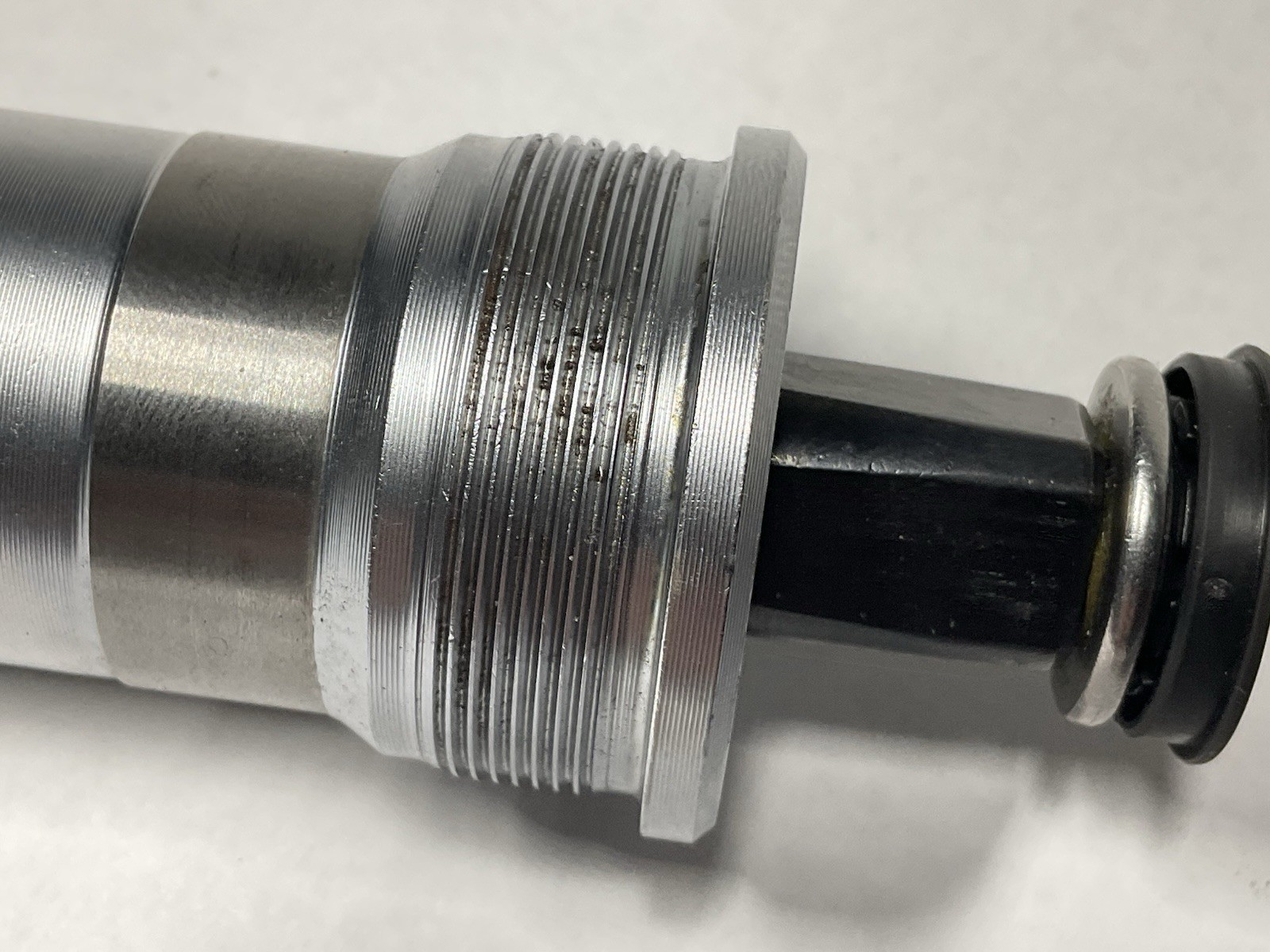 Shimano BB-UN52 Bottom Bracket 73/114mm BSA Sealed Cartridge Square Taper MTB