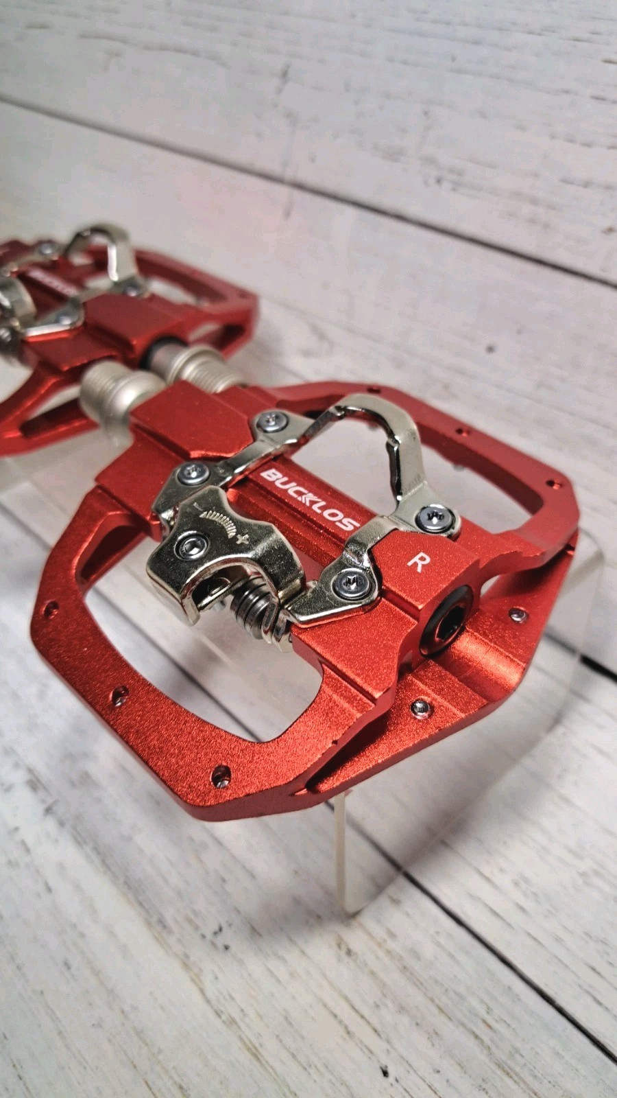 PD-M680 MTB Pedals compatible with all shimano SPD system SH51 or SH56 cleats