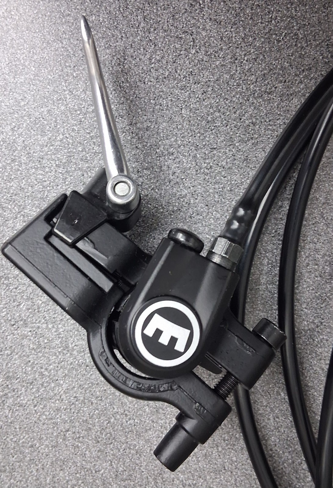 Magura HS11 Linear Pull Brake and Lever – Front or Rear, 4-Finger Lever, Black