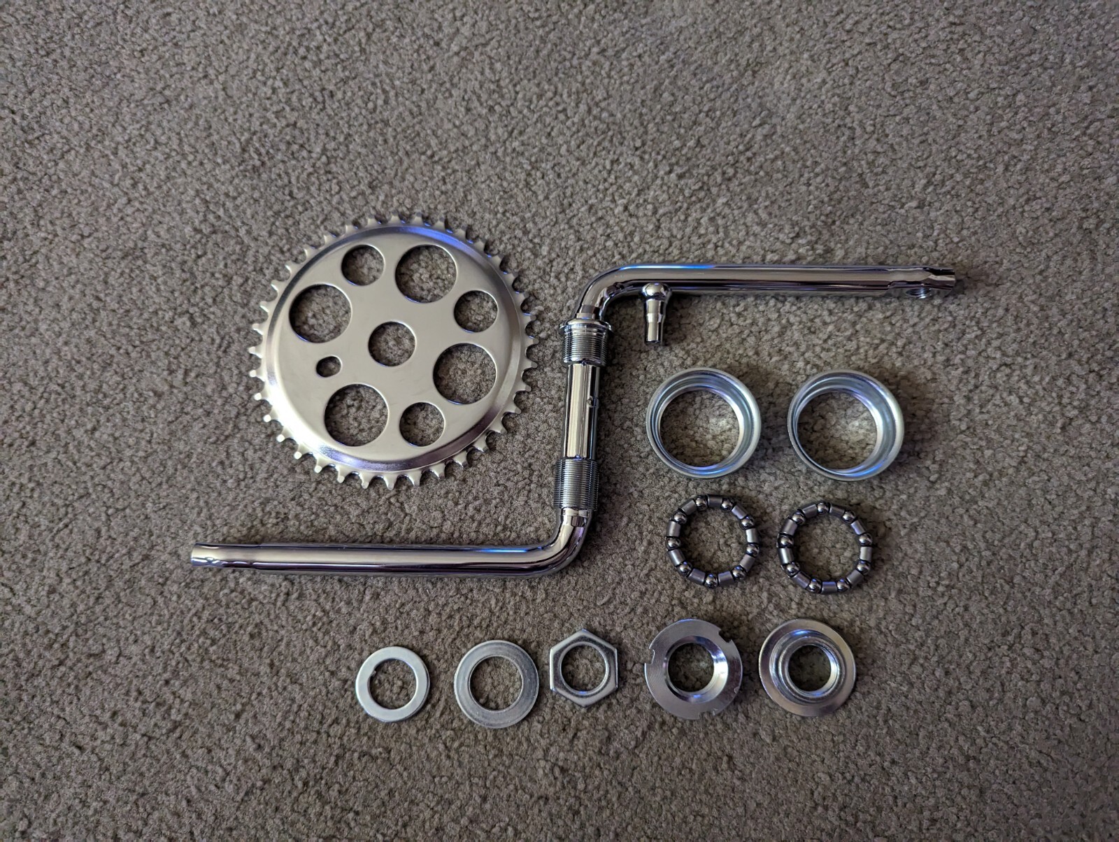 LUCKY 7 SCHWINN STYLE BICYCLE SPROCKET 36T, CRANKS 5 &1/2″,& BOTTOM BEARING SET