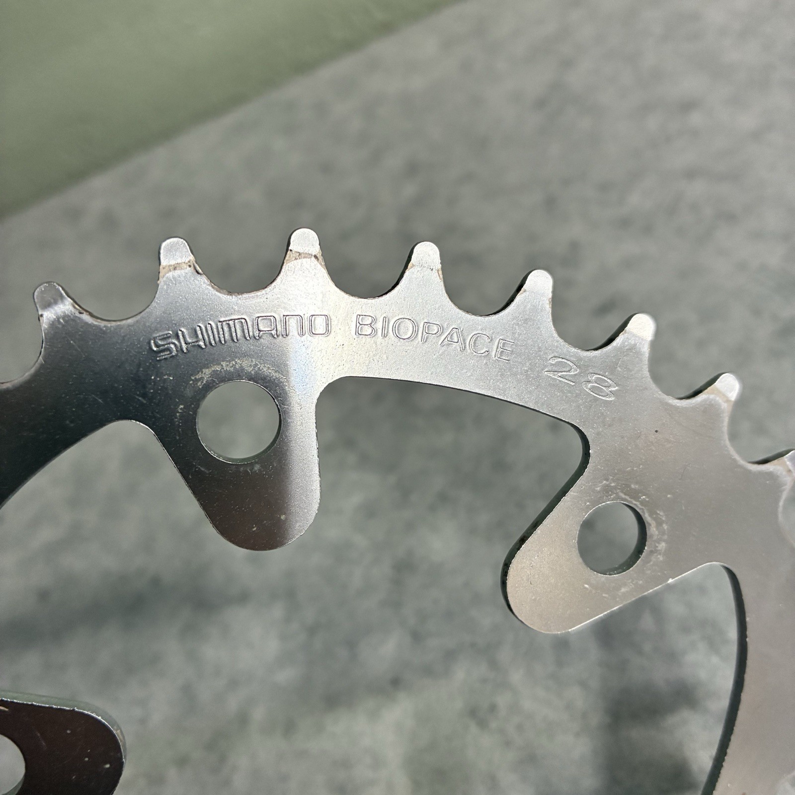 Vintage SHIMANO BIOPACE 28 Tooth Chainring ~ 28T / 74mm BCD Steel 1987