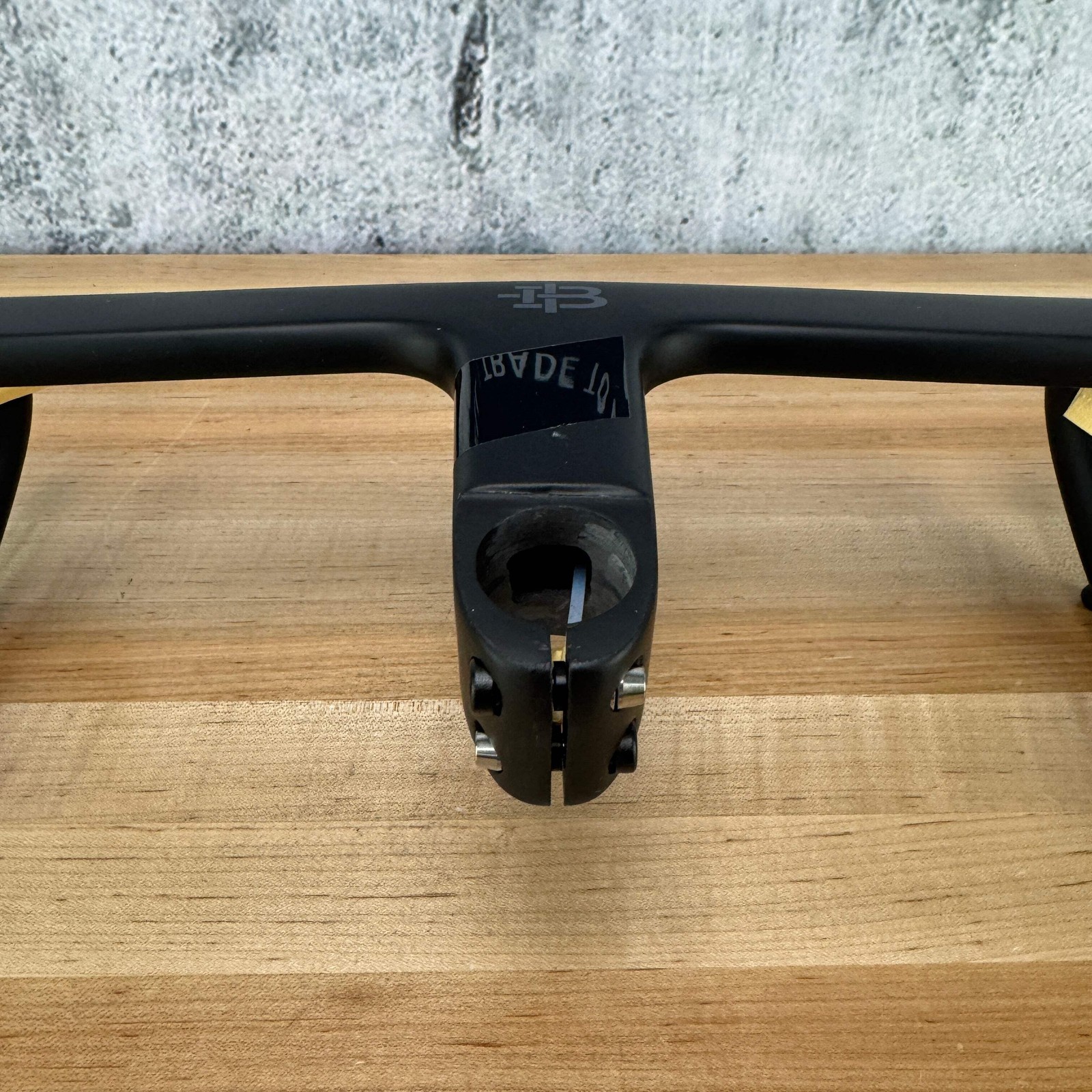 New! Black Inc AB02 Aero Carbon 38cm x 100mm -6 Degree Carbon Integrated Handleb
